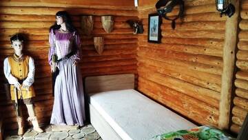 Фото номера Шале с двумя спальнями Отель Gród Pędzików г. Хенцины 12